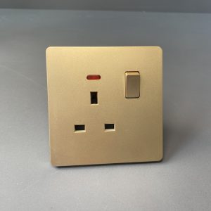 universal single wall socket – available in white, grey & gold
